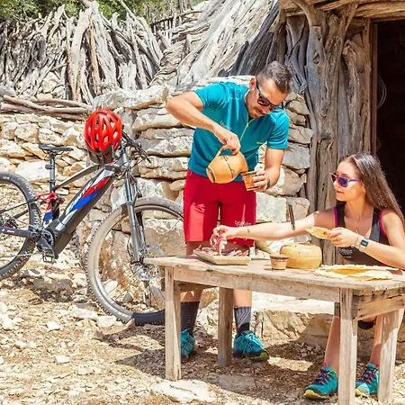 Bedbike Gasthof Baunei